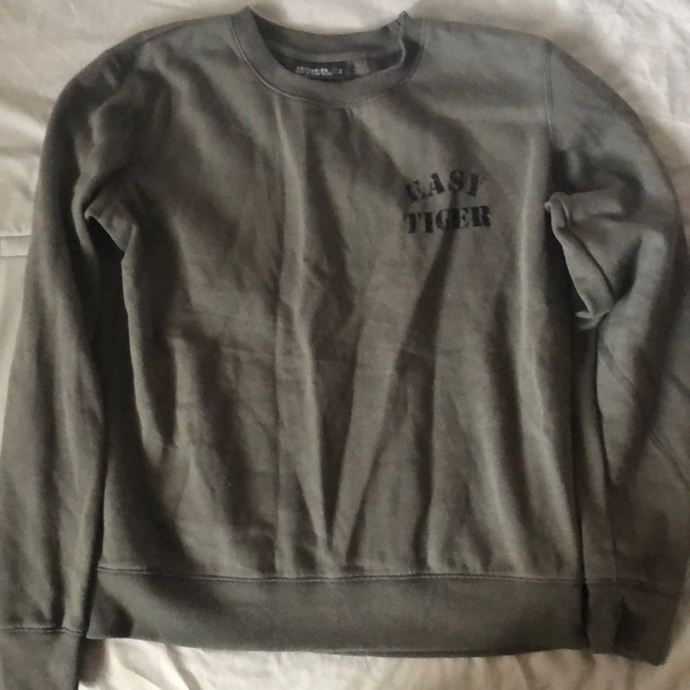 Crew neck sweater